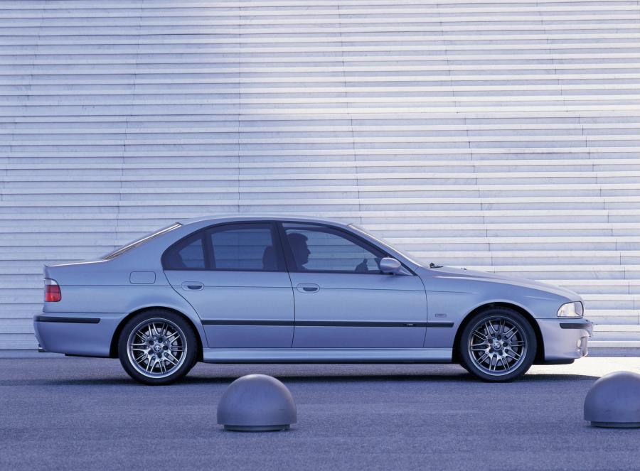  BMW M5 (E39) 1998 года  (WW) (фото 24 из 84)